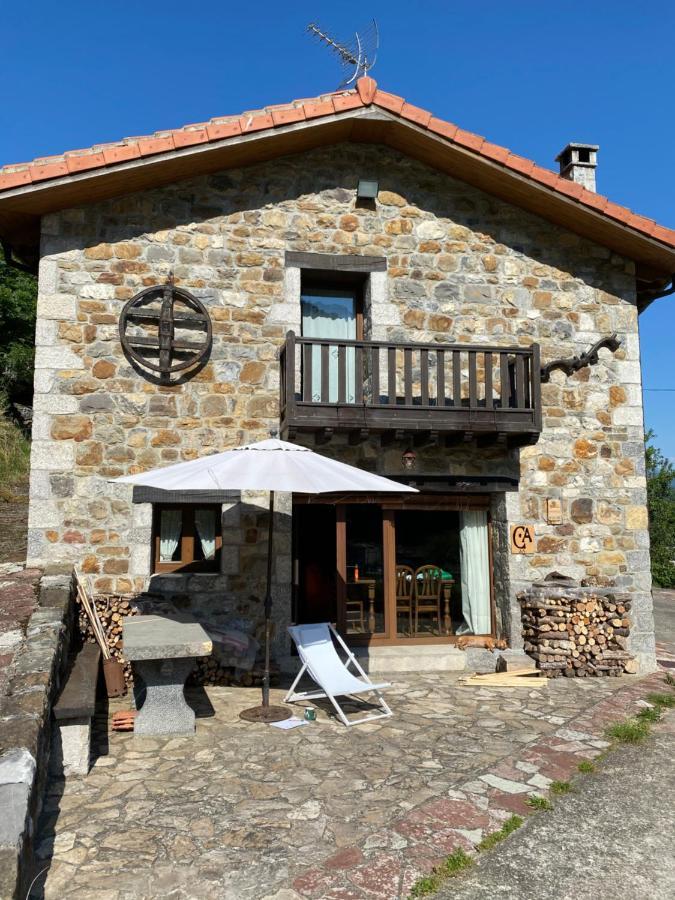 Llar De Cosme Guest House Caso Bagian luar foto