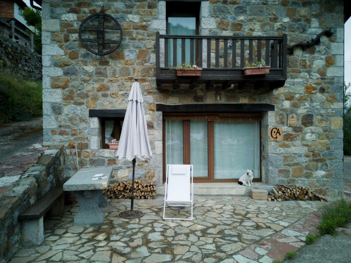Llar De Cosme Guest House Caso Bagian luar foto