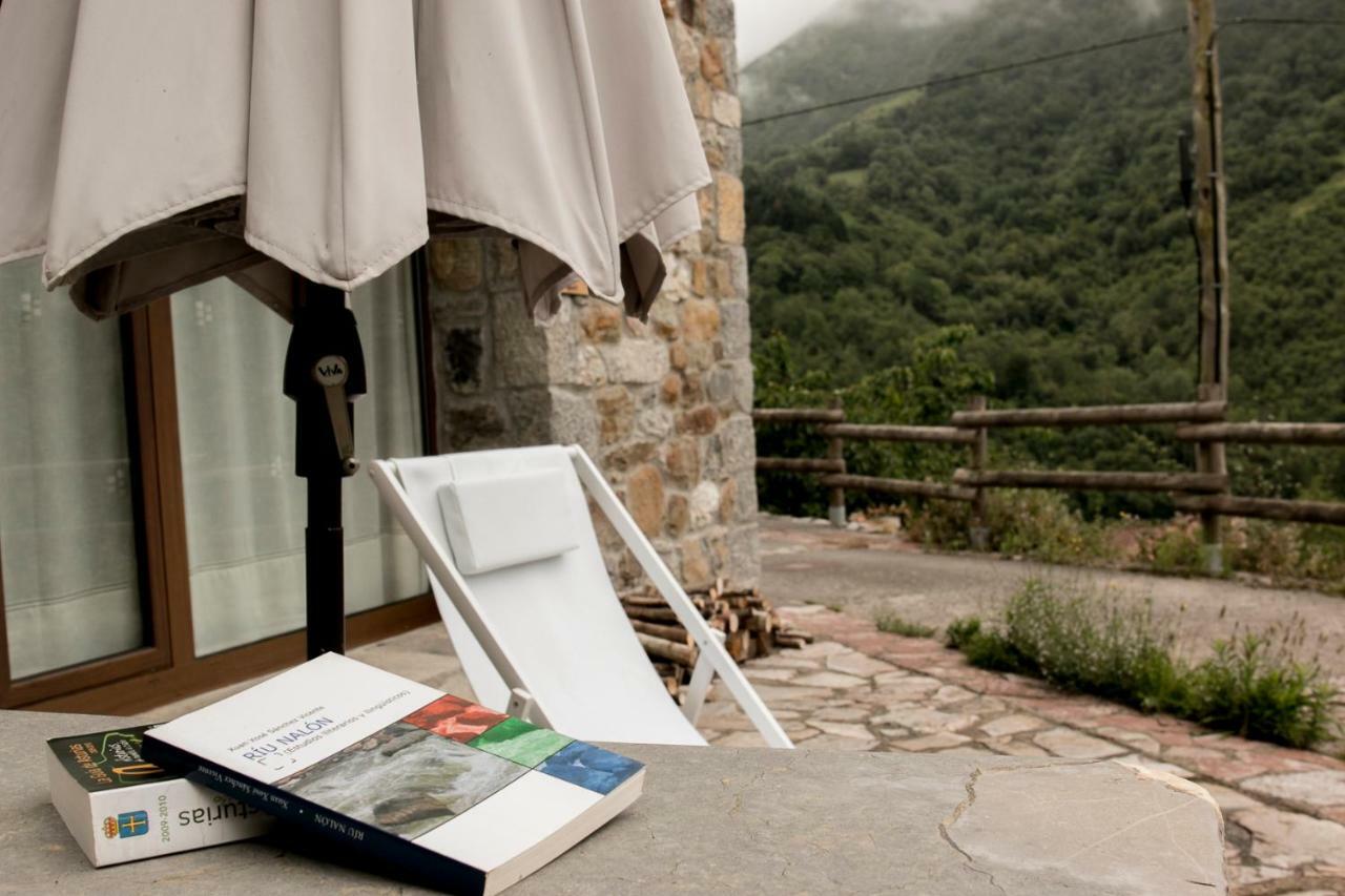 Llar De Cosme Guest House Caso Bagian luar foto